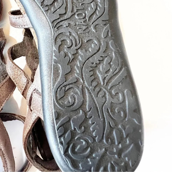 NAOT Sara Metallic Leather Gladiator Style Sandals Women’s Size‎ 4 EU 35 Summer - Picture 10 of 11